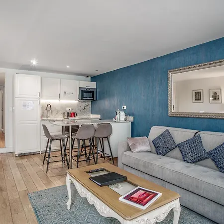 Appartement Du Louvre St Honoré *