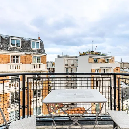 Guestready - Contemporary In The 20th Arr Apartment