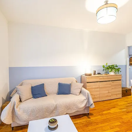 Guestready - 2 Bedroom Family For 4 People *