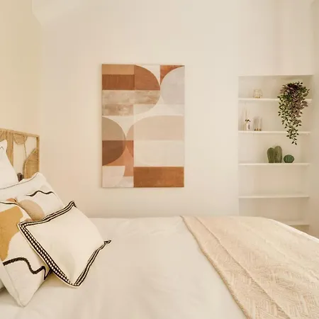 Apartment Opera Hypercenter, & 3 Bedrooms 6 People Paris