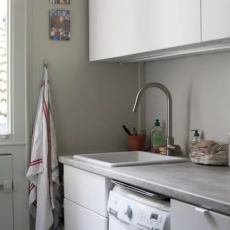 So Cute 55m2 And Quiet With A Courtyard Garden Apartment *