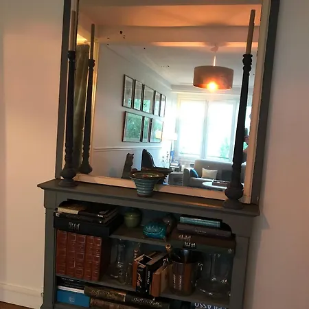 Apartment So Cute 55m2 And Quiet With A Courtyard Garden Paris