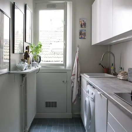 So Cute 55m2 And Quiet With A Courtyard Garden