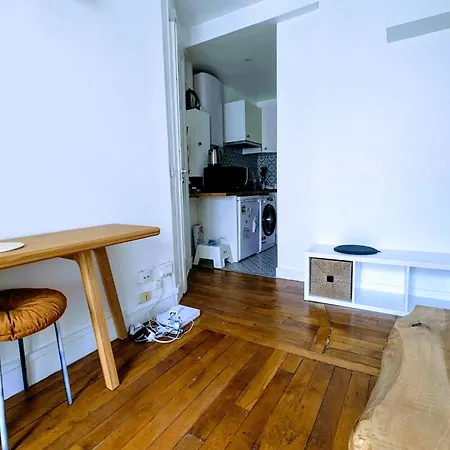 Bright And Peaceful Nest Near Montmartre Apartment Paris