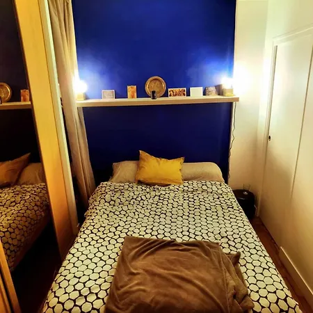 Bright And Peaceful Nest Near Montmartre Apartment