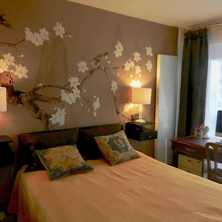 Deux Pieces De Standing, Climatise Apartment