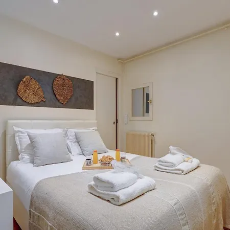 405 Pinel - Superbe A Apartman