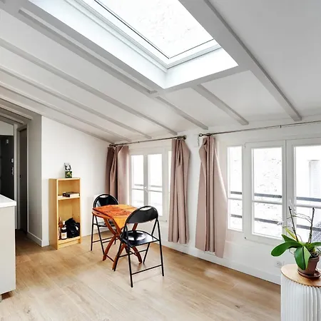 Apartment Maubert-mutualite - Pantheon Magnificent Paris