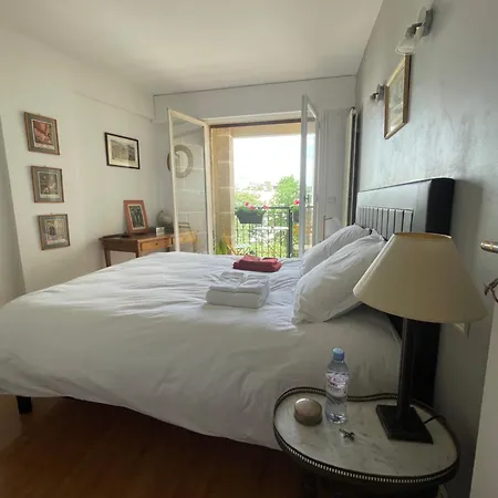 Apartment 3 Pieces Paris16 *