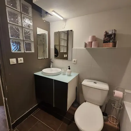 Apartment Sublime A Montmartre Paris