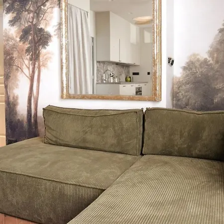 Eiffel Tower In Love Apartment