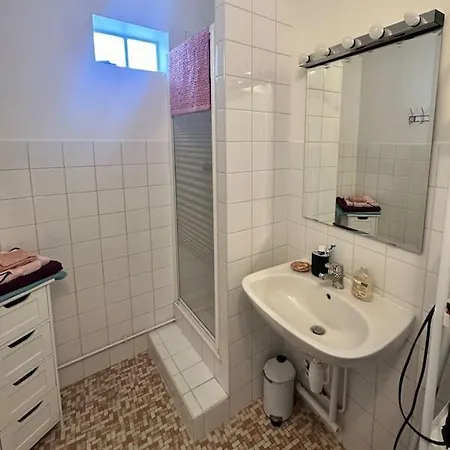 Lumineux Et Spacieux Apartamento