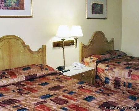 Nouveau Park מלון 3*