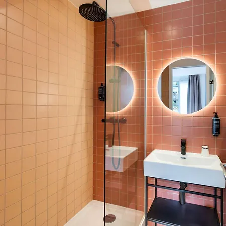 Ibis Styles Cadet Lafayette Hotel 3*