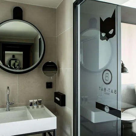 Ξενοδοχείο Mercure 17 Batignolles 4*