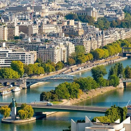 Elegant Pres De La Tour Eiffel By Weekome