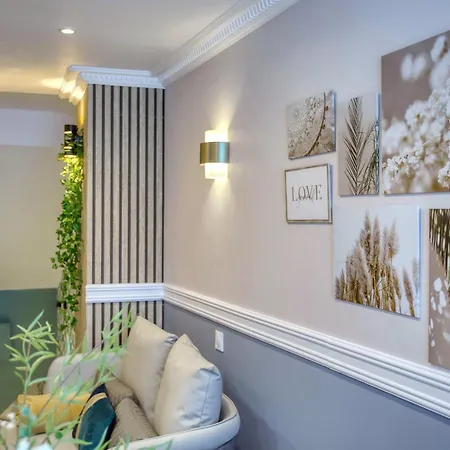 Apartment Elegant Triplex In - Ideal For 10 - Aircon *