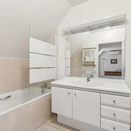 Duplex Dans Le Saint Lambert By Weekome Apartamento *