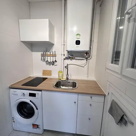 Homestay Mystery Base Paris