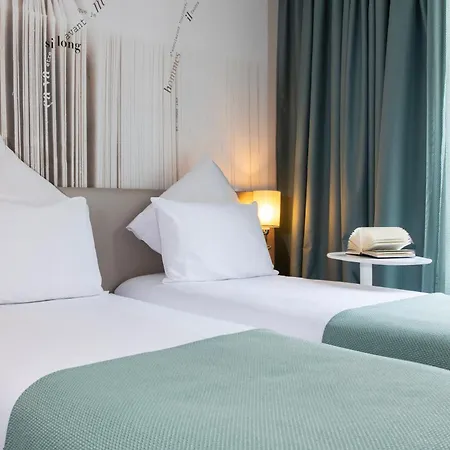 Mercure Montparnasse Raspail Paris