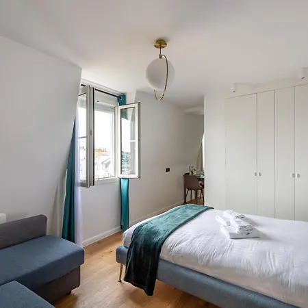 Luxurious Flat In The Center Appartamento