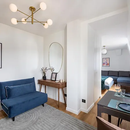 Luxurious Flat In The Center Apartment *