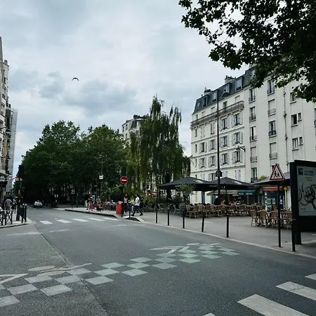 Appartement Pres De Rer B Et Metro 4 Et 6 *