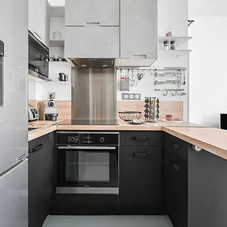 Magnifique Renove Republique Metro 3pers Wifi Appartement Paris