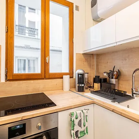 Guestready - Elegant Pres De Sacre-coeur Apartment Paris