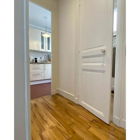 Sunny Bastille-roquette Appartement *