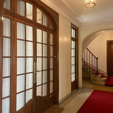 Le Floquet Eiffel Apartment Paris