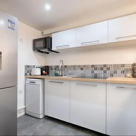 Marais Place Des Vosges Lovely 4p 1br Apartman Párizs