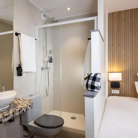 Hotell Korner Eiffel Paris