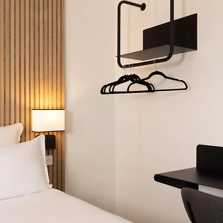 Hotell Korner Eiffel Paris