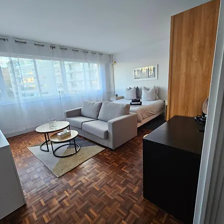 Tour Eiffel Apartment Paris