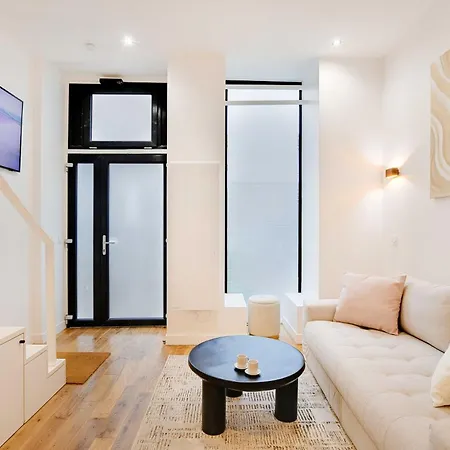 Apartment Magnificent - 1br-4p - Place Des Vosges Paris