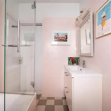 Apartment Beautiful 1bd Parasian Batignolles *