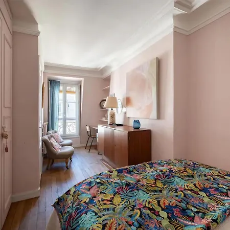 Apartment Beautiful 1bd Parasian Batignolles *