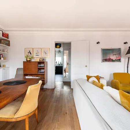 Beautiful 1bd Parasian Batignolles Apartment Paris