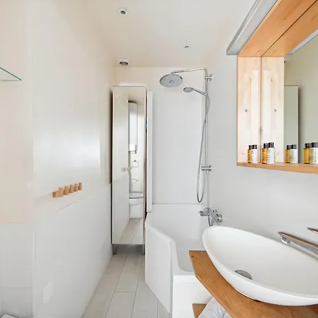Apartman Veeve - Palatial By The Park *