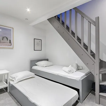 Charming Heart Of 17th Apartment *
