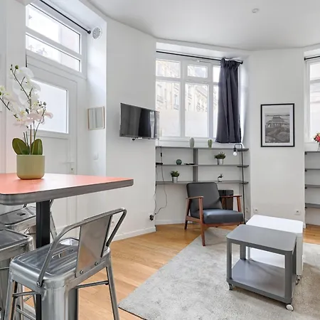 Apartment Charming Heart Of 17th