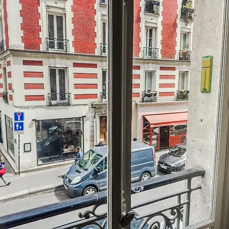 Apartment Penbed-2br- Lovely Parisian Near Bastille *