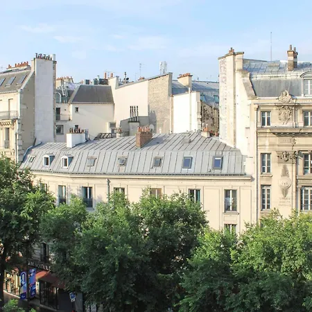 Beautiful And Spacious In The 10th * Paris