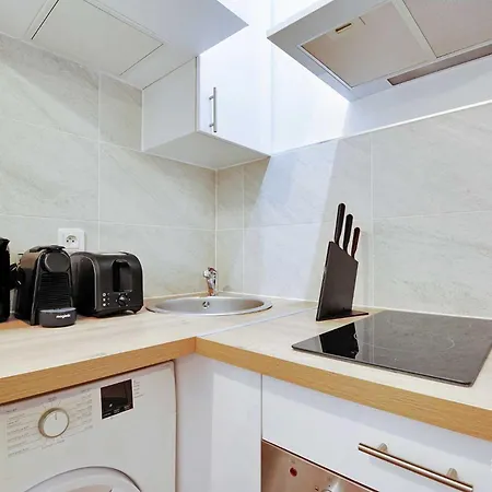 Chic Parisian Retreat Alexandre Dumas 2c