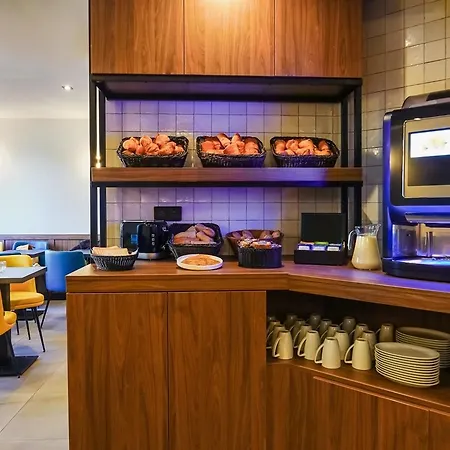 Timhotel Montmartre Hotel Parijs