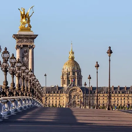 Timhotel Invalides Eiffel