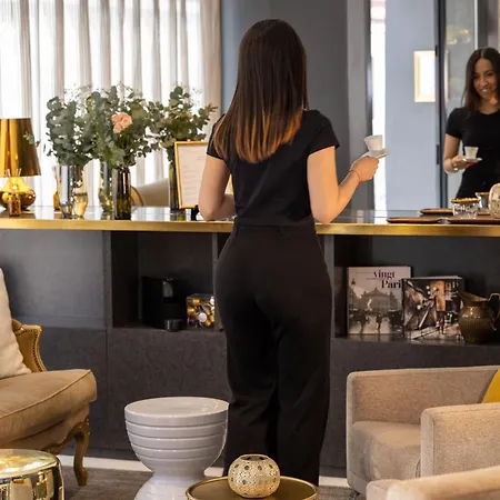 Hotel Des Ambassadeurs 3*