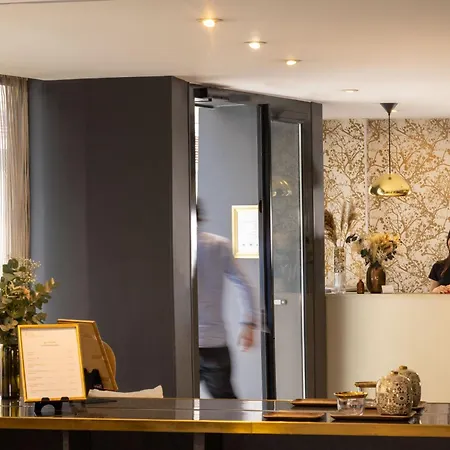 Des Ambassadeurs Paříž
