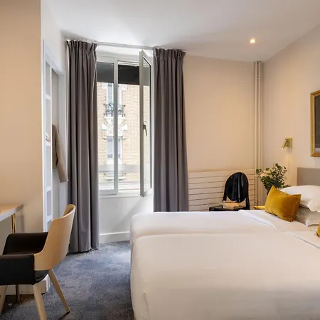 Des Ambassadeurs Hotel 3*
